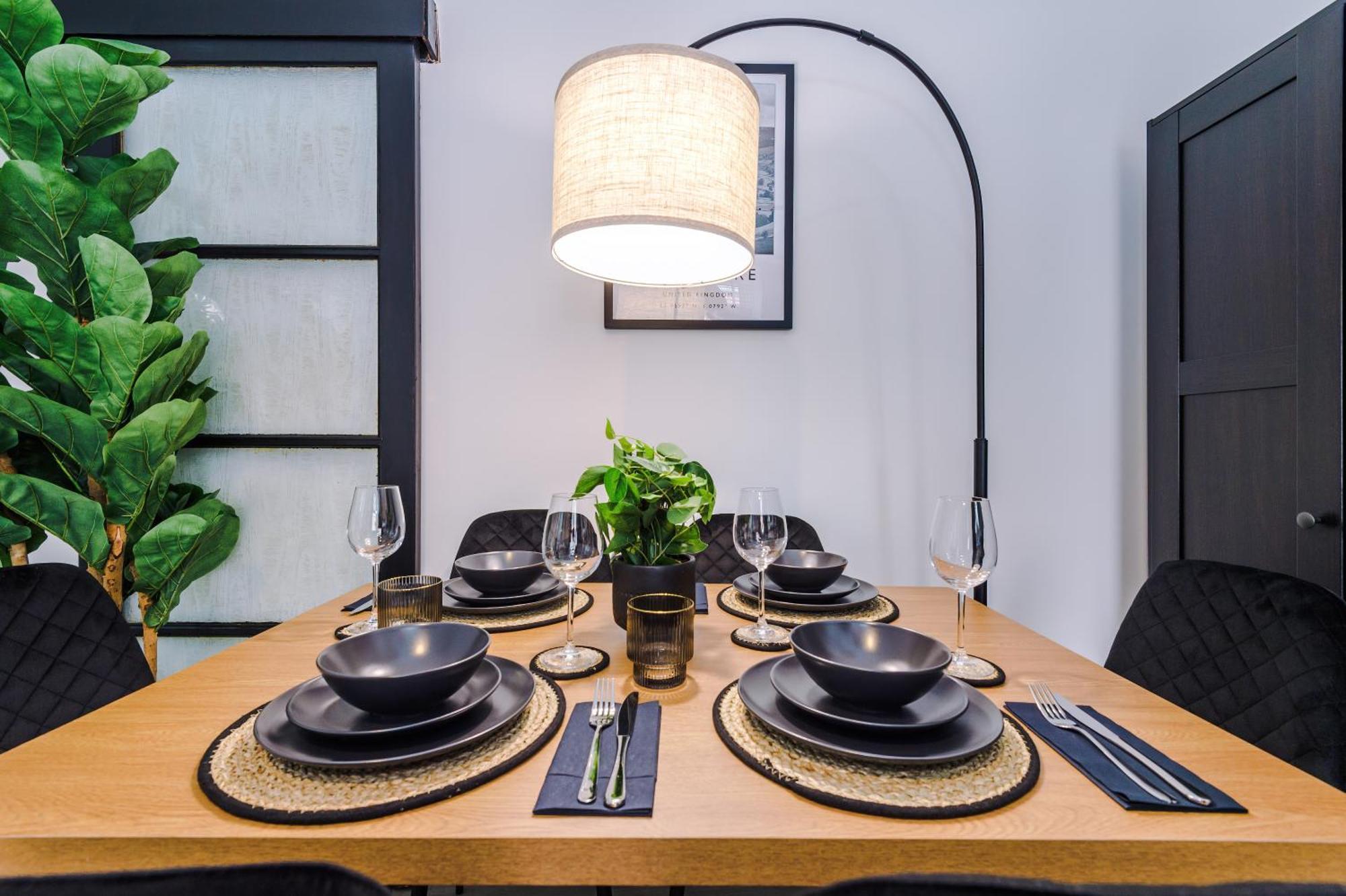 Modern Premium 3 Bed Hidden Gem - Central Location バーンズリー エクステリア 写真